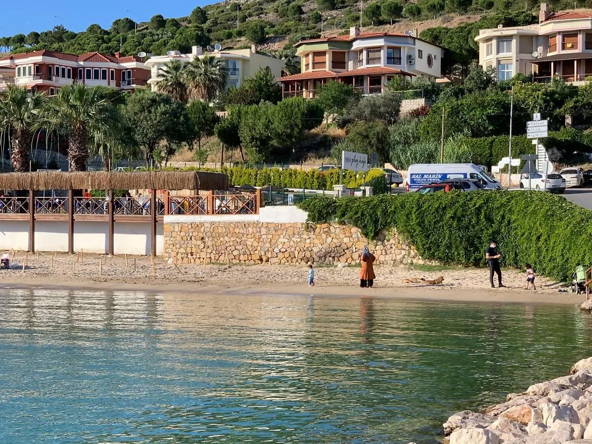 Konukevi Studio Pilot Otel İzmir